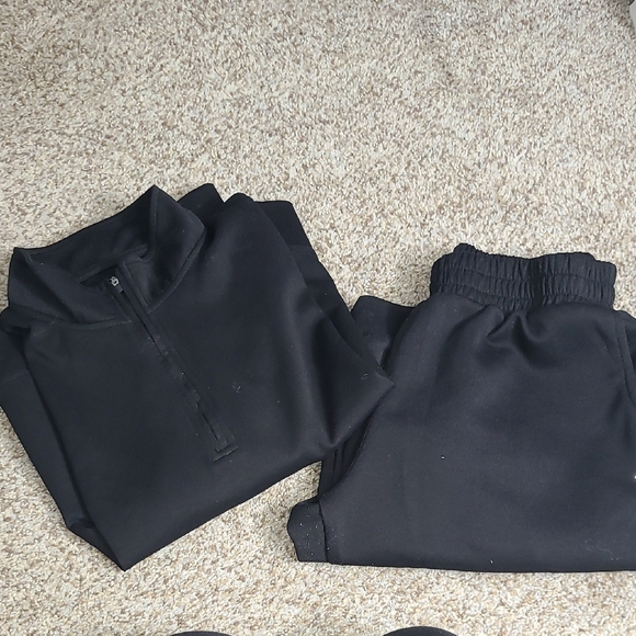 Leg3Nd Black Joggers with Elastic Waistband With Matching Top - Picture 2 of 11